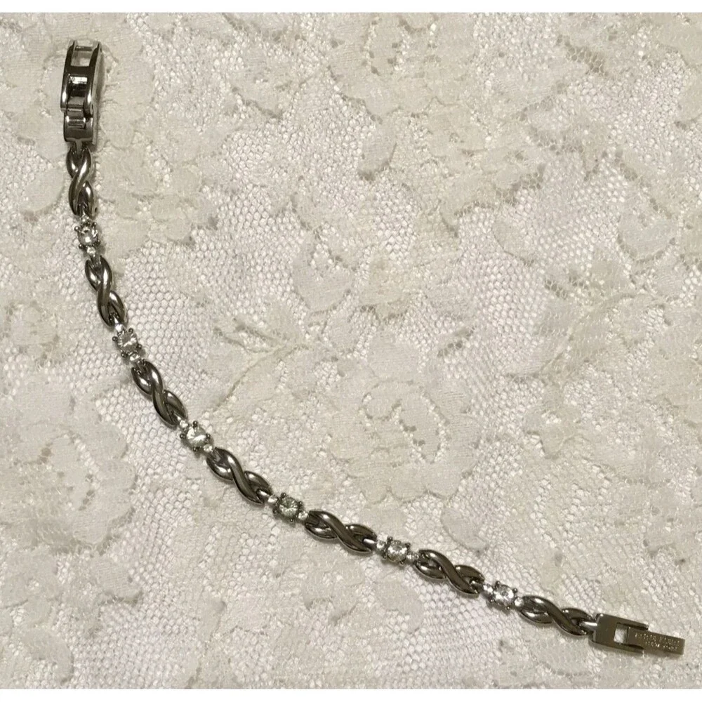 Vintage Anne Kein Chain Bracelet Silver Tone Rhinestone Accents Fold over clasp
